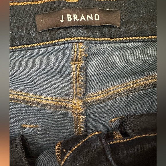 J Brand Maria High Rise Flare Jeans In Embrace Dark Wash Stretch Hemmed Size 27 - Picture 6 of 12